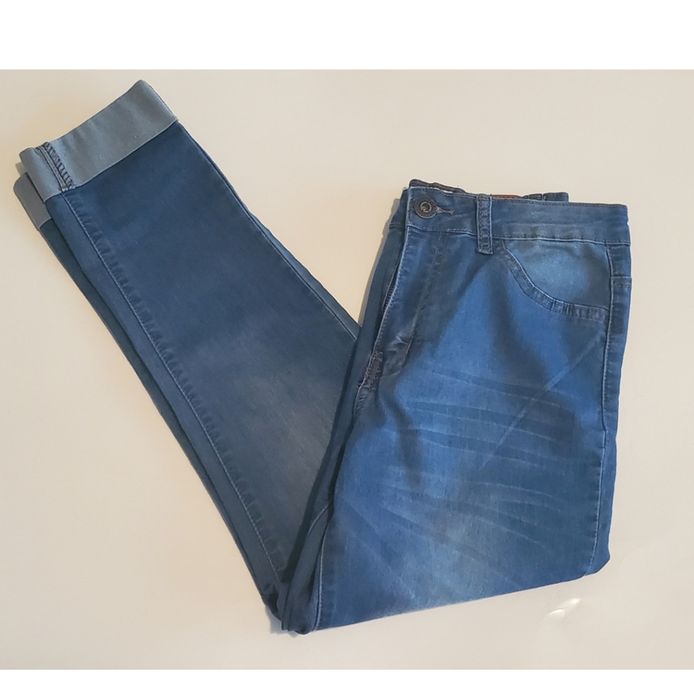 GOGO Jeans USA size 9